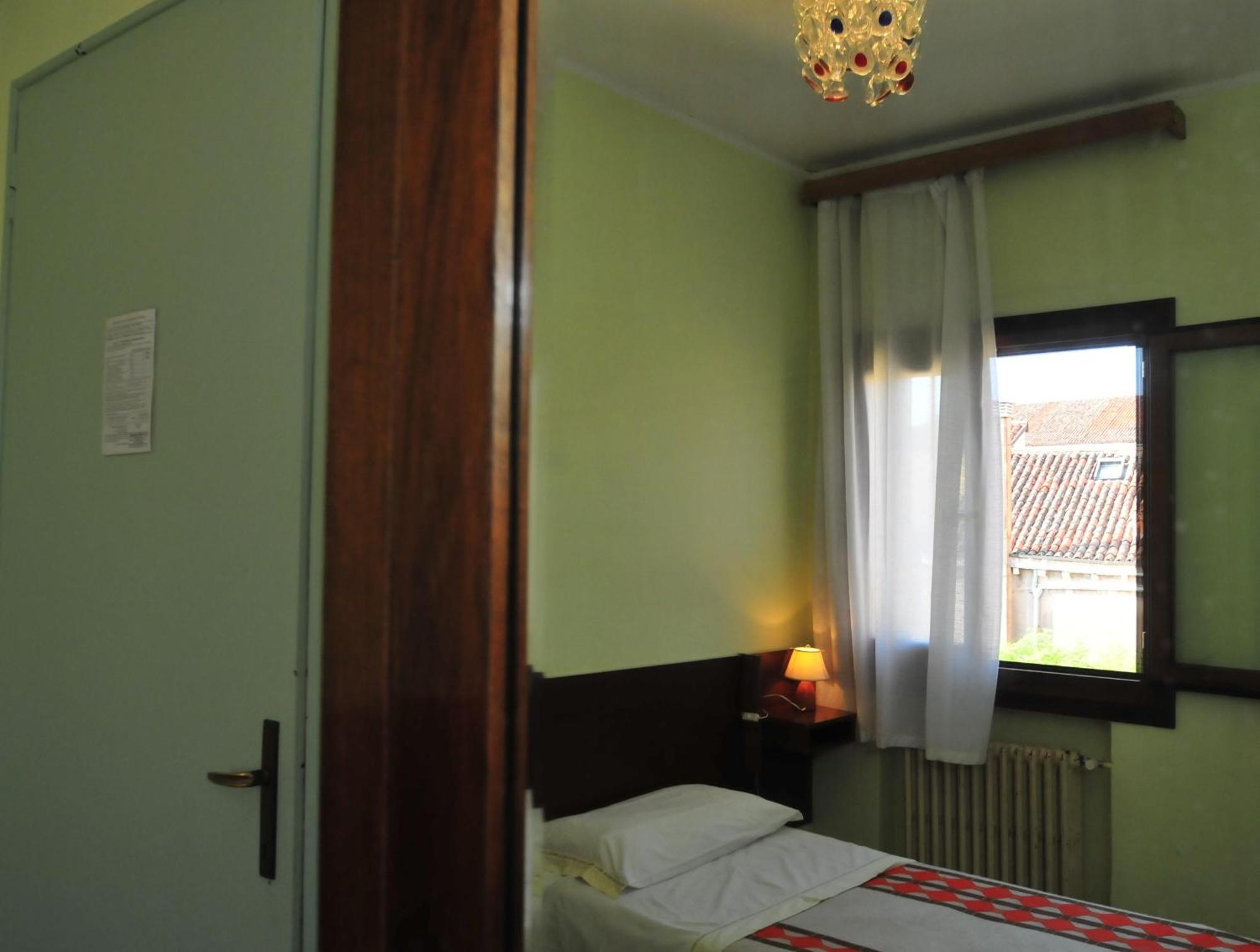 Locanda Sant'Anna Hotel Venice Phòng bức ảnh